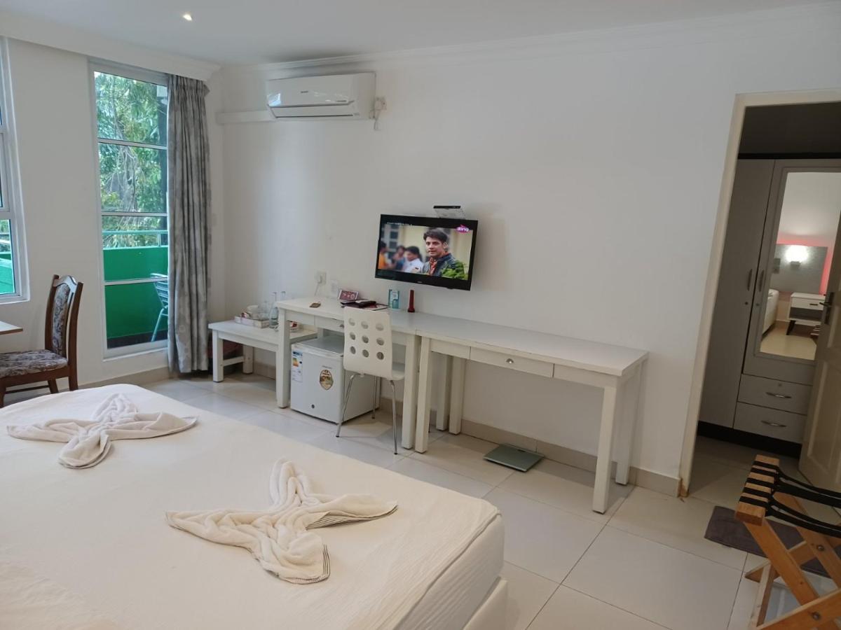 Beach Grand & Spa Premium Hulhumalé Extérieur photo