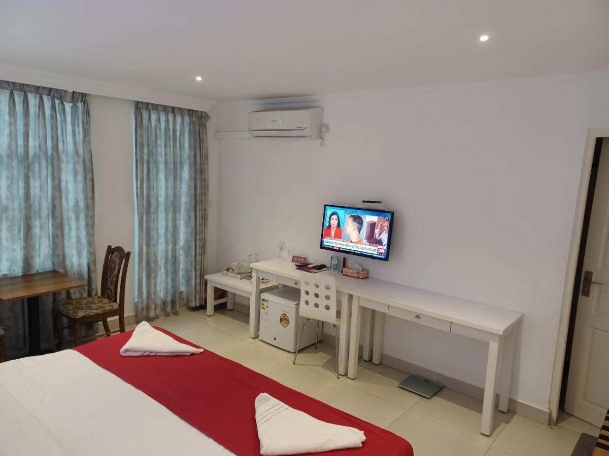 Beach Grand & Spa Premium Hulhumalé Extérieur photo