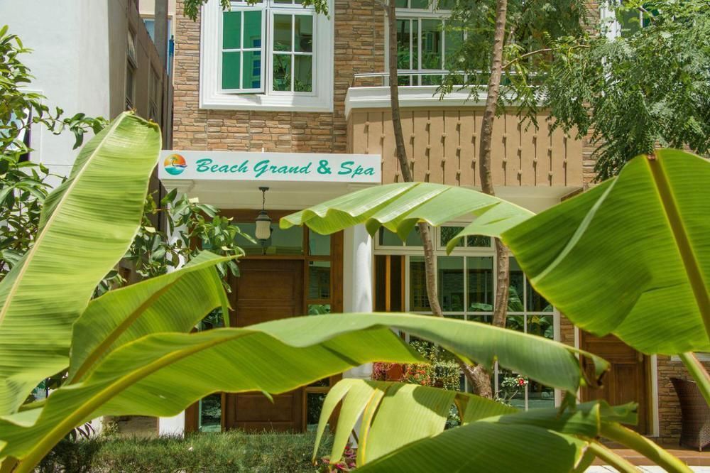 Beach Grand & Spa Premium Hulhumalé Extérieur photo
